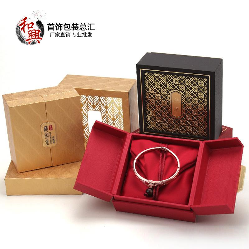 古法金手镯盒 传承珠宝与时光的木质艺术